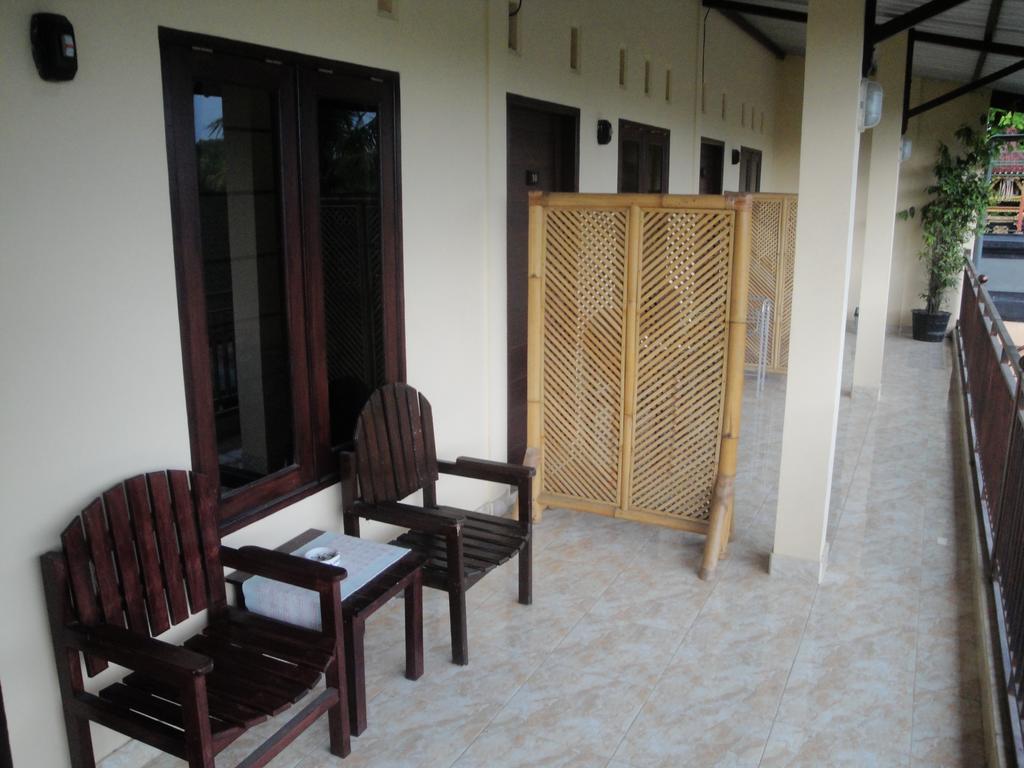 Puji Homestay Mataram Eksteriør billede