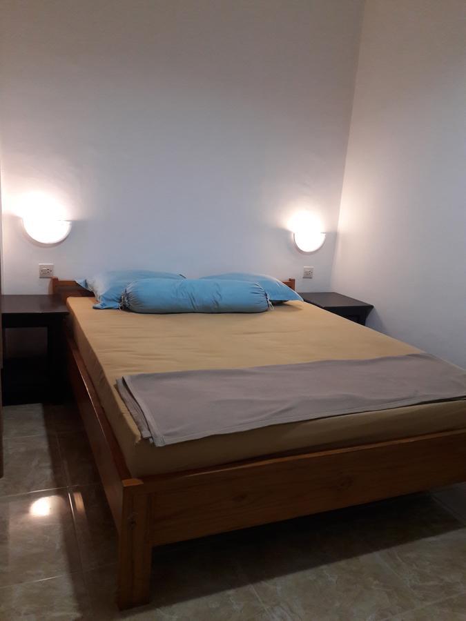 Puji Homestay Mataram Eksteriør billede